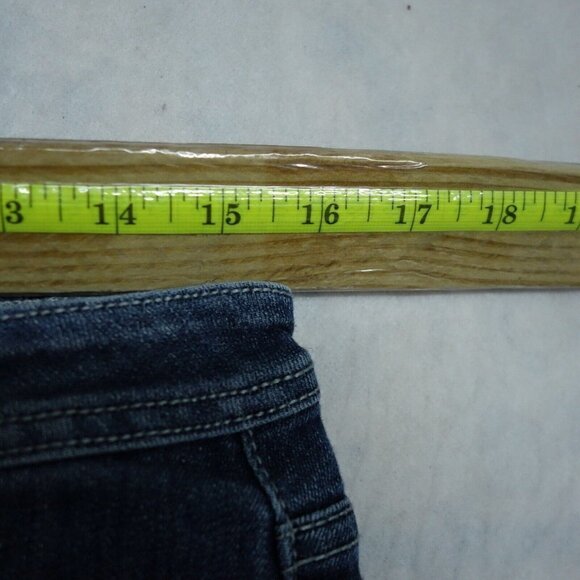 Earl Capri Jeans Women's Sz 10 Blue Denim Mid Rise Cotton Stretch Regular Fit - Picture 2 of 9